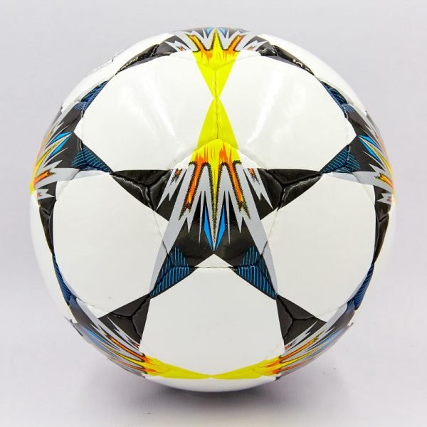 Мяч для футзала №4 ламин. LIGA CHAMPIONS FINAL (5 сл., сшит вручную, белый-черный)