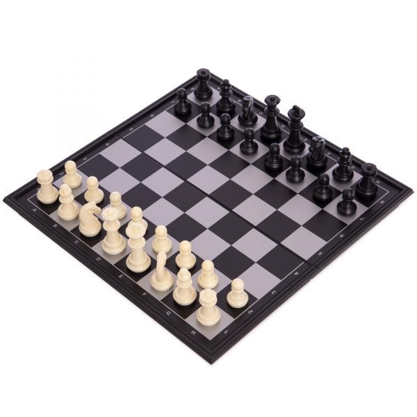 Шахматы дорожные пластиковые на магнитах (пластик, р-р доски 25см x 25см)