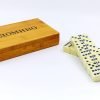 Домино настольная игра в бамбуковой коробке (кости-пластик, h-4,9см,р-р кор. 19,5x12x4см)