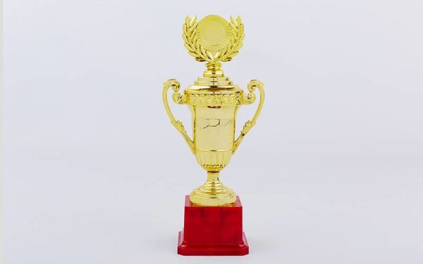 Кубок спортивный с ручками, крышкой и местом под жетон h-25см (h-25см, b-10,5см, d-6см,золото)