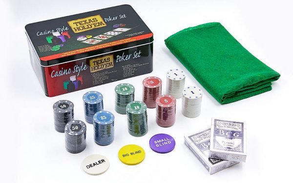 Покерный набор в металлической коробке-200 фишек (с номиналом,2 кол.карт,полотно)