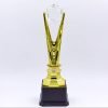Награда (приз) спортивная (пластик, h-28см, b-6см, d кристала-5,5см, золото)