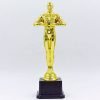 Награда (приз) спортивная ОСКАР (пластик, h-25cм, b-10см, золото)